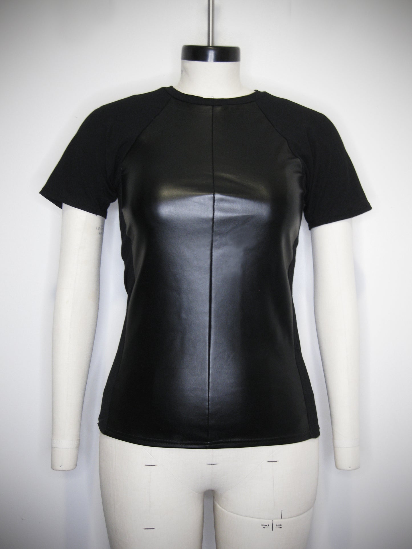 Vendetta Tee